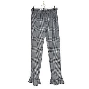 NWT Fashion Nova Double Check Ruffle Pants P6594 White Black Missy Size Large